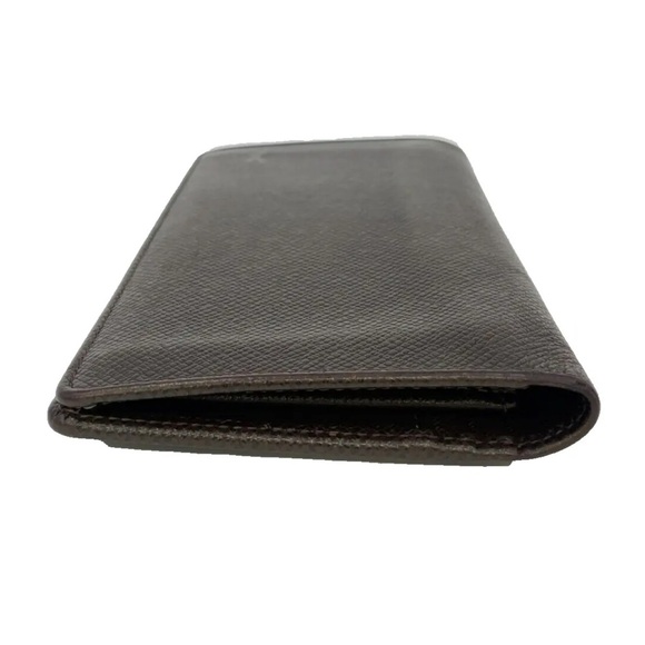 Auth Louis Vuitton Taiga Brown Portefeuille Brother  M61697 EUC DC IN PHOTO - Picture 4 of 16